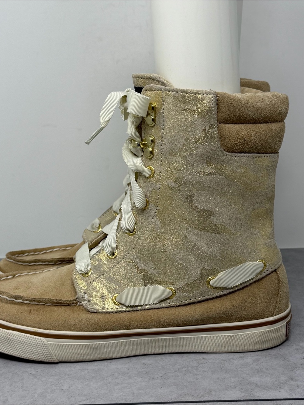 Sperry tan/gold camo Acklin high top sneakers 7.5 fairy grunge, indie sleaze